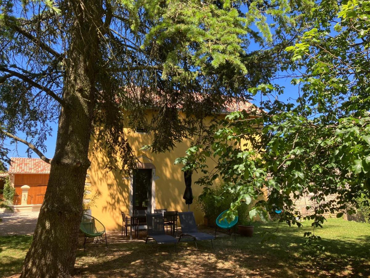 Le Clos De Quintaine Gites De Charme Clessé Esterno foto